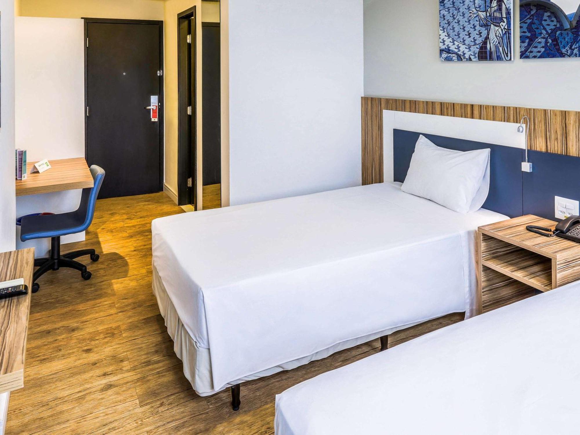 מלון לגואה סנטה Ibis Styles Confins Aeroporto מראה חיצוני תמונה